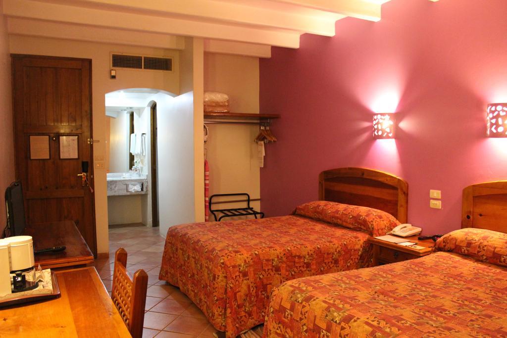 Hotel Casa Conzatti Oaxaca Szoba fotó