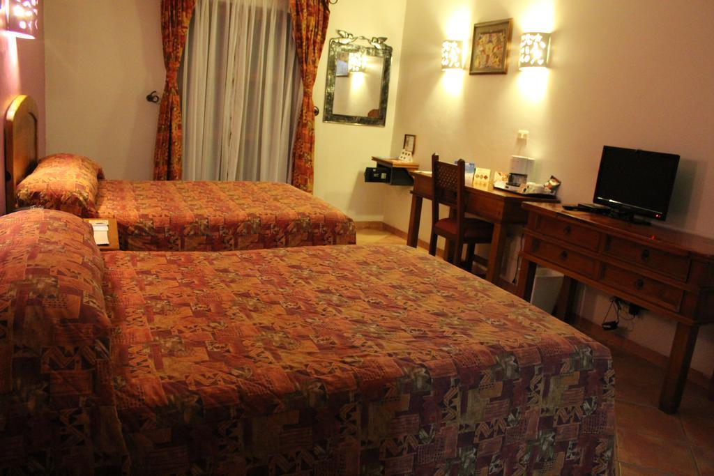 Hotel Casa Conzatti Oaxaca Szoba fotó