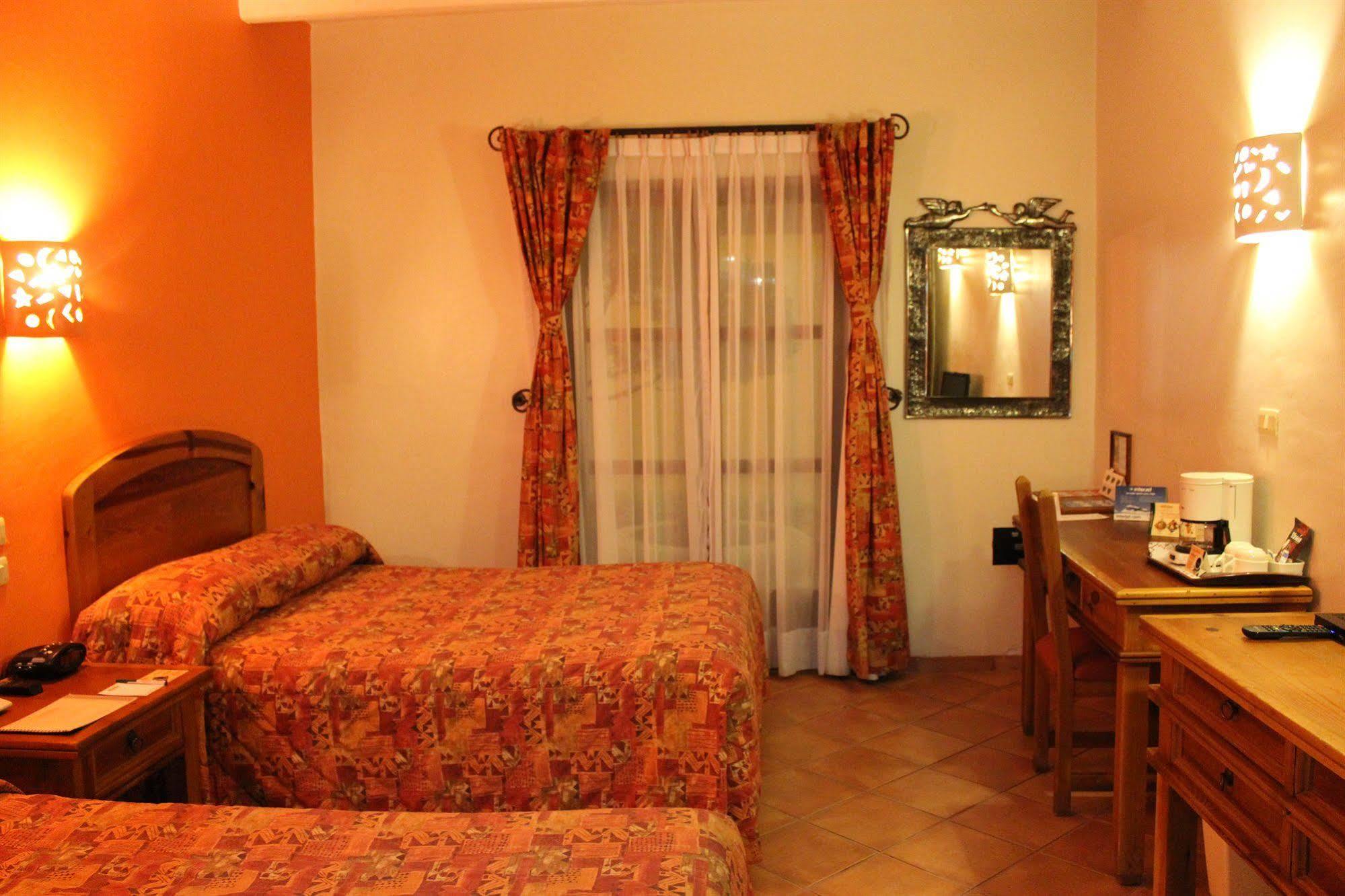 Hotel Casa Conzatti Oaxaca Kültér fotó